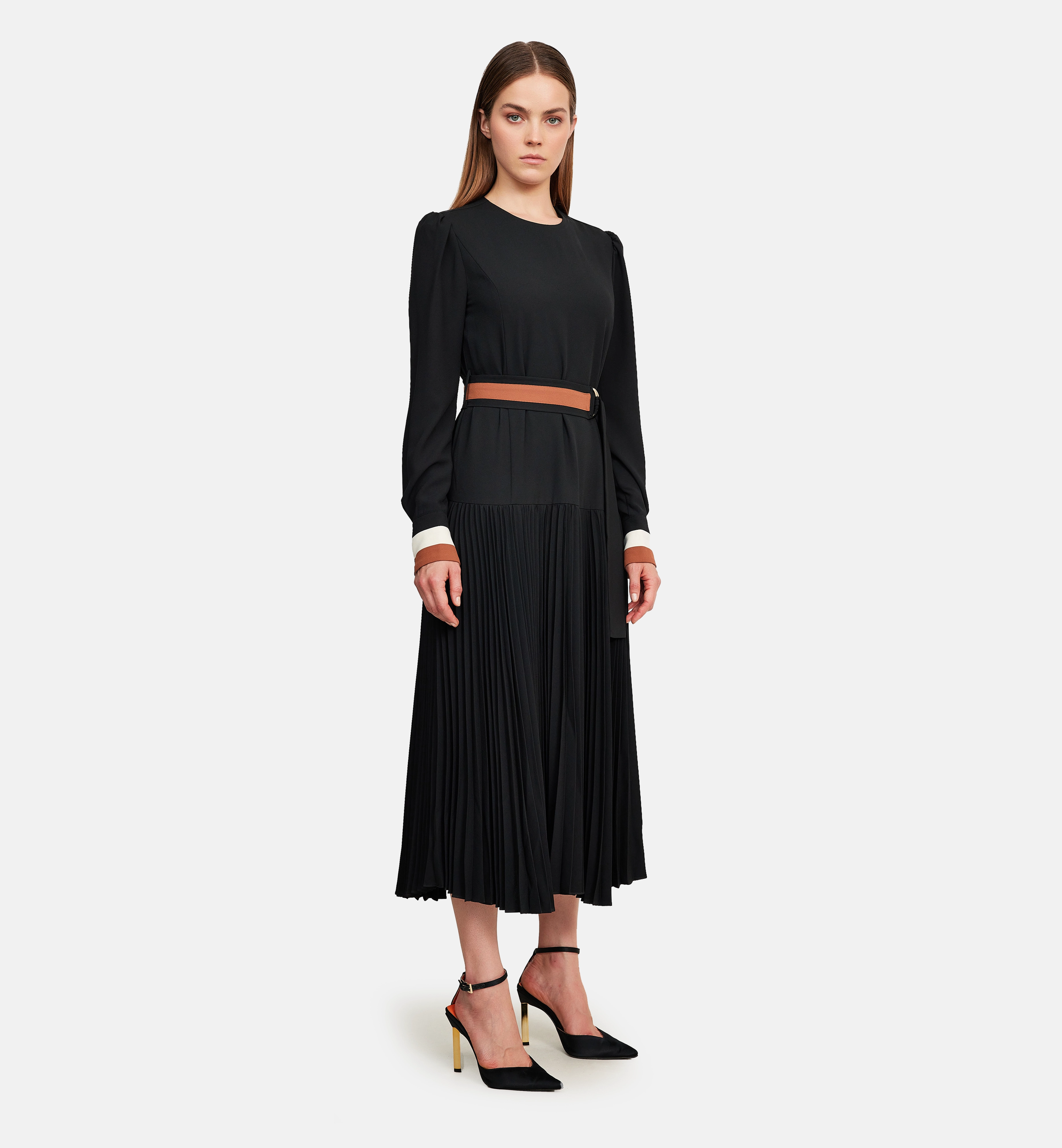 Fleece and striped cuffs midi dress, black